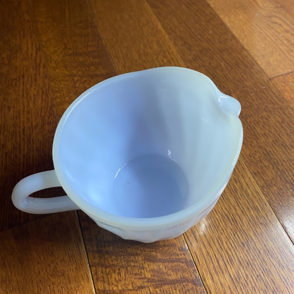 rare fire king oven ware blue Delphite swirl creamer - Picture 3 of 6